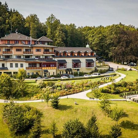 Hotel Studanka Рихнов-над-Кнєжноу Екстер'єр фото